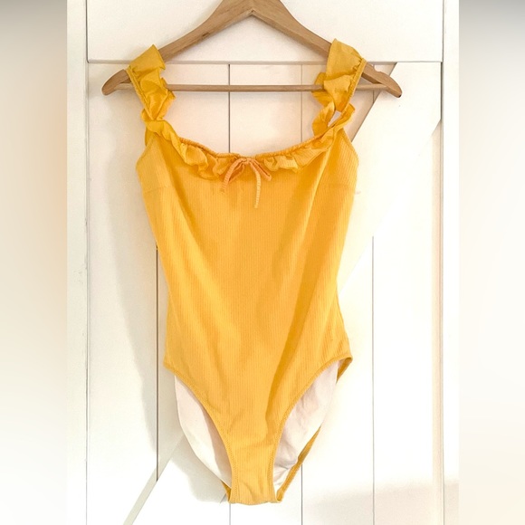 SOLID & STRIPED Amelia Yellow Swimsuit - Picture 4 of 8